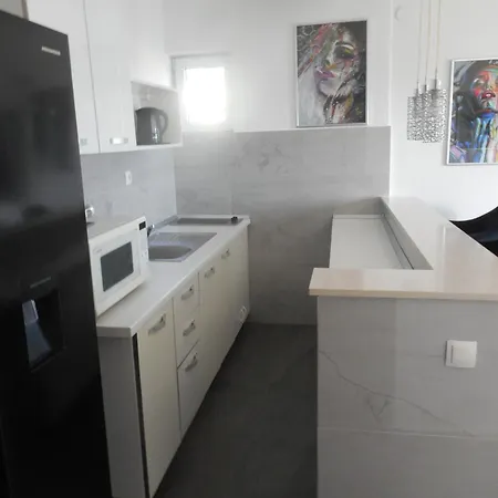 Apartament Besida